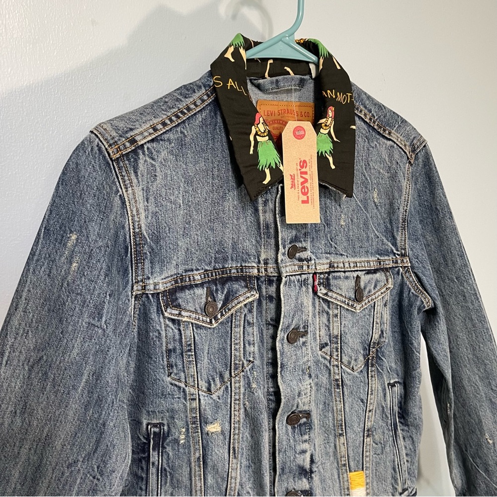 Levi’s. Men’s brand new with tag special edition Hula dancer denim jacket - Picture 5 of 13